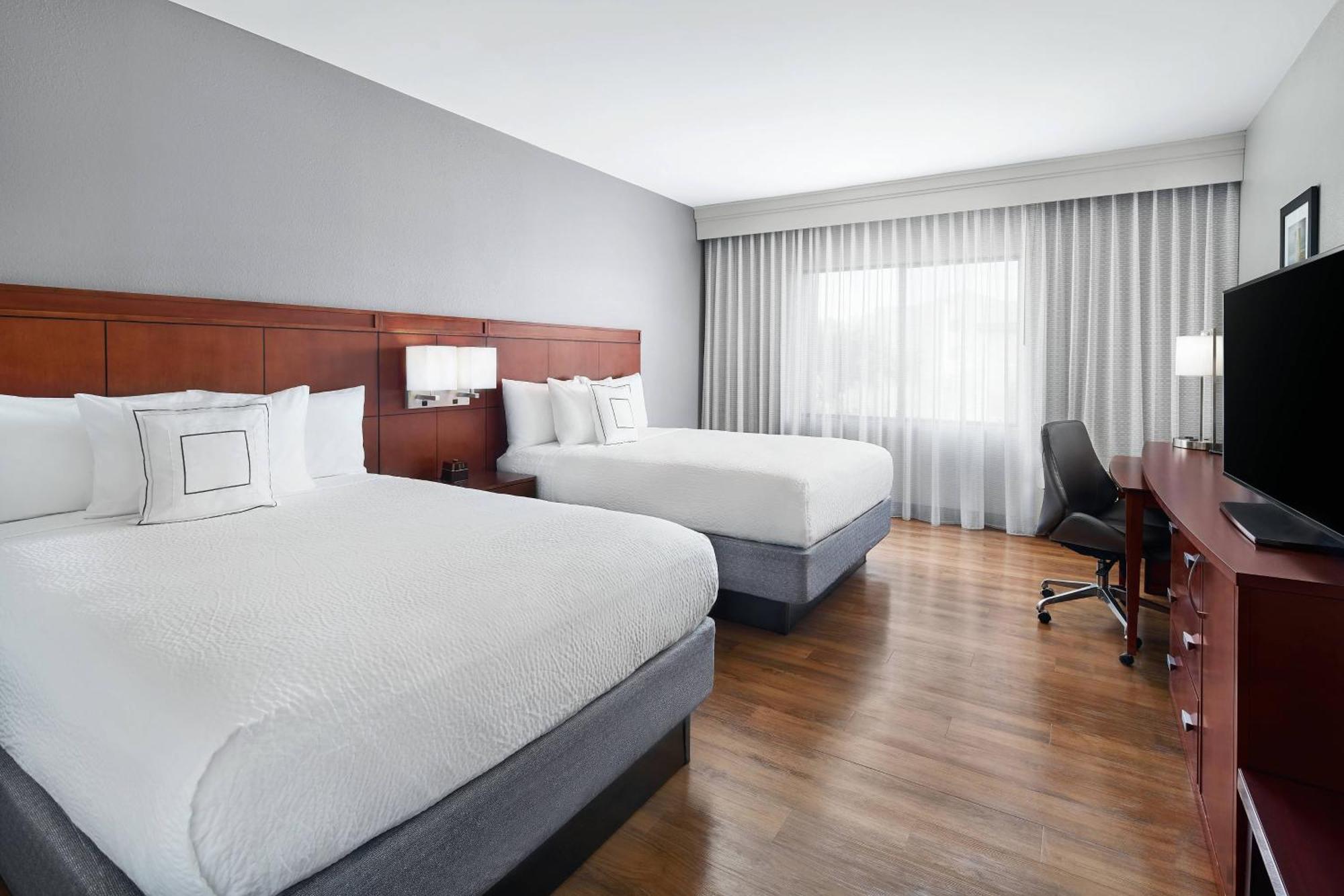Courtyard Scottsdale North Hotel Екстериор снимка