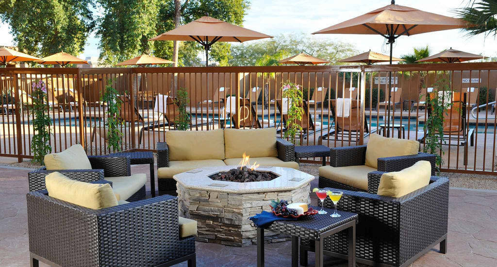 Courtyard Scottsdale North Hotel Екстериор снимка